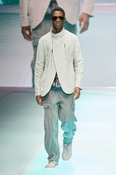 Look 23